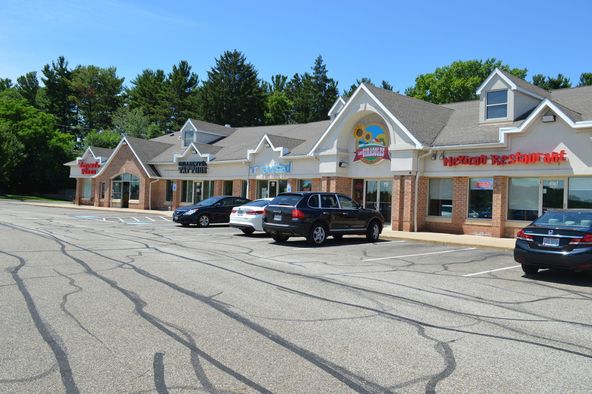 Courthouse Plaza: 4161 Steels Pointe, Stow, OH 44224